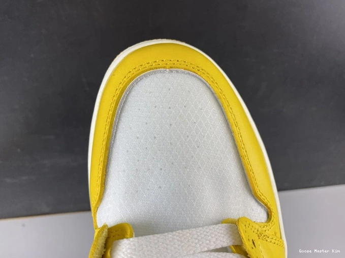 Off-White 1 Air Powder x White Jordan AQ0818-149 Dark NRG Yellow-Cone 0802